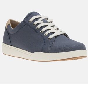 ABEO Canvas Sneakers 8.5
